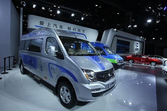燃料電池輕客大通FCV80.jpg