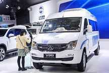 上汽燃料電池車“扮靚”2017國際燃料電池汽車大會