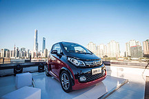 2018款眾泰E200上市發布會現場提前曝光
