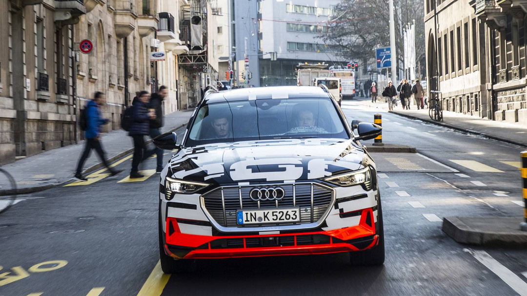 audi-e-tron-prototype (1).jpg