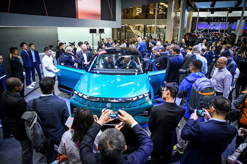 新车图解丨静态体验拜腾BYTON Concept 未来不远智能已来