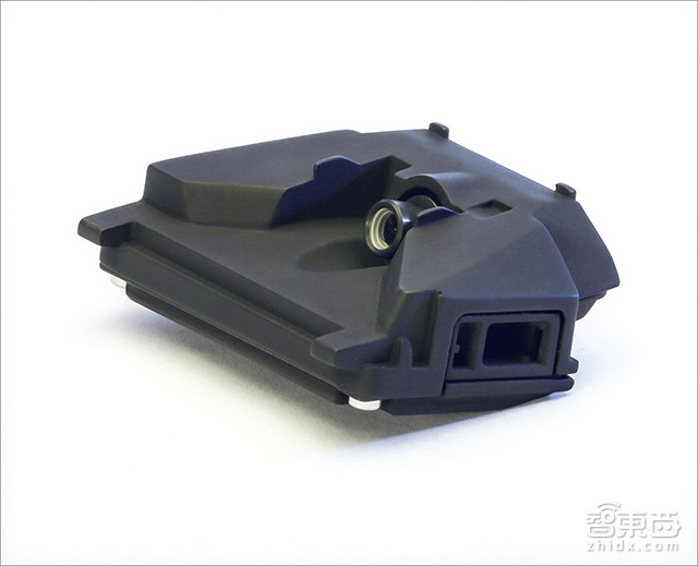 04-1_ZF_TRW_S-Cam4_Forward_Camera 拷貝