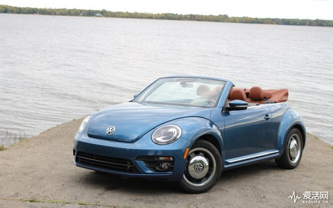 316380_2017_Volkswagen_Beetle