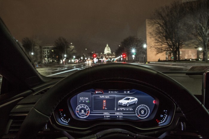 Small-Audi-expands-Traffic-Light-Information-to-Washington-D.C.-3947.jpg