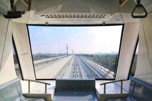 上海首條“社區(qū)軌交”正推進 配無人駕駛膠輪路軌列車