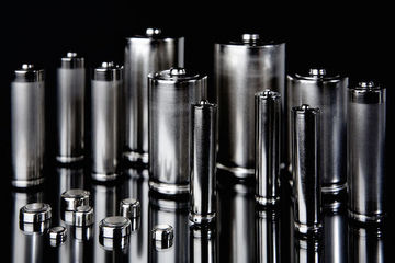 从18650到21700,圆柱电池真的越大越好吗？