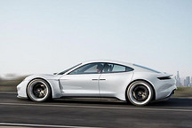 还记得保时捷Mission E吗？2019年上市，售价不到10万美金