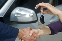 资本涌入二手车电商，砸钱能砸出寡头吗？