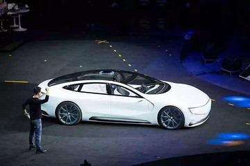 乐视汽车全员大会确认融资到位，员工收到去年绩效奖