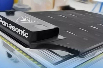 松下考虑在中国生产特斯拉的电池，还说 Model 3 产能会减半