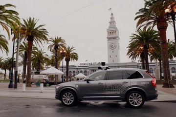 Uber将在18个月内推出自动驾驶汽车共享服务