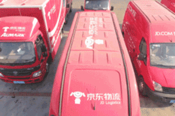 刘强东提前兑现承诺，京东物流北京自营货车已全部替换为新能源车