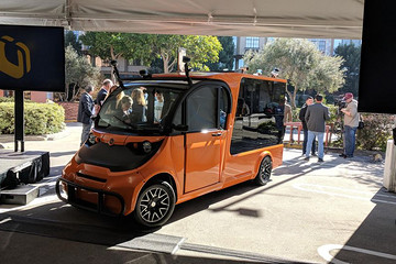 Udelv自动驾驶送货卡车开始在加利福尼亚州公共道路上测试