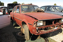 特斯拉打捞件+雅阁车身，大神造出零百2.7秒混血车