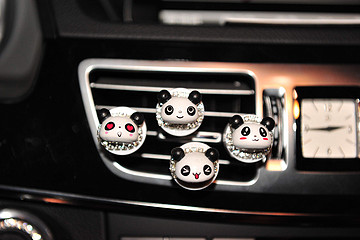 双区三区四区？聊聊暖风、空调和恒温系统到底啥区别？