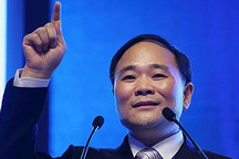 吉利集團董事長李書福：我們每天如履薄冰