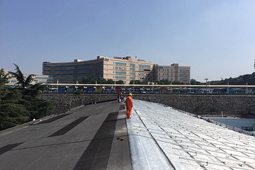 江苏省首个光伏发电公交场站落地南京-星星充电全额投资