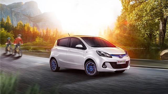 小型电动汽车多少钱?小型电动汽车哪个牌子质