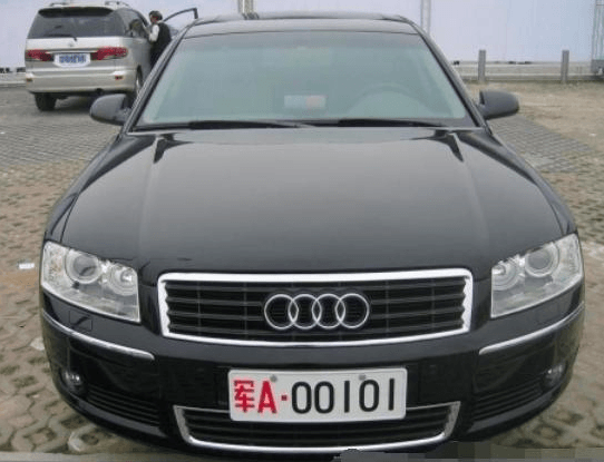 蓝色、黄色、黑色、白色等车牌,分别是挂在什