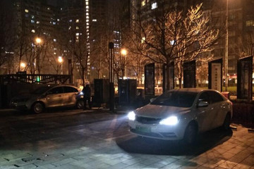 国贸的夜晚静悄悄，深夜体验不收服务费的特来电充电站