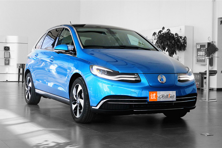 新车抢先看丨腾势500将亮相2018北京车展 - 第一电动网