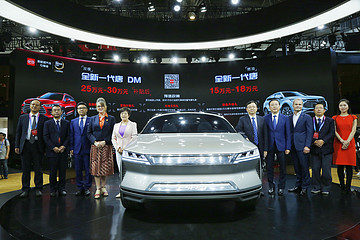 全面进入造车新时代 比亚迪汽车强势出击北京车展