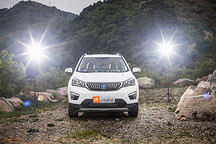 圖說長安CS15EV 實用且易用的小型純電動SUV