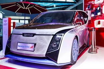 汉能携太阳能电动车solar A 亮相2018 CES Asia 