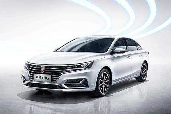 A級插電混動三廂轎車中，到底哪款車型加速最快？