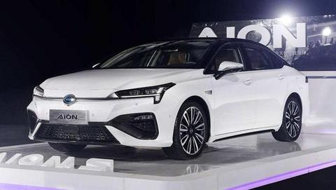 什么人适合买电动汽车？又有哪些靠谱车型推荐？