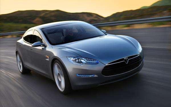 新能源汽車增速放緩，插混車型的銷量會超越純電車型嗎？