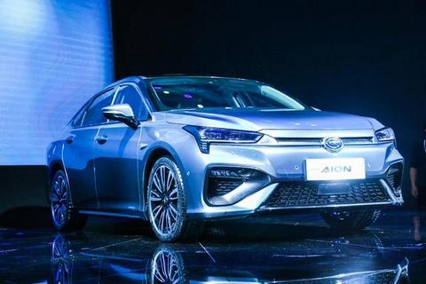 32.8万的国产特斯拉Model 3，竞品到底有哪些？