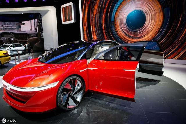 新能源汽车市场，哪些车企在主打插电混动车型？
