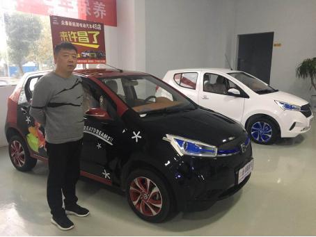 新能源車順應(yīng)時代而生，他選擇投身眾泰云家族