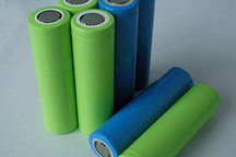 锂电池产业链分化 有公司大赚有公司预亏