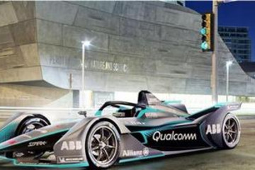 新款电动赛车亮相下赛季Formula E 电池容量翻番