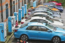 北京新能源车申请破纪录   282万人申请燃油车