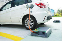 “土豪”竞相跨界 新能源车板块狗年还将被热捧