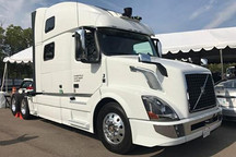 Uber自动驾驶卡车上路 开始提供货运服务