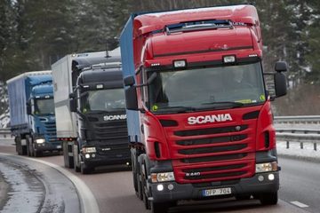 斯堪尼亚与芬兰运输公司合作   测试半自动驾驶卡车车队