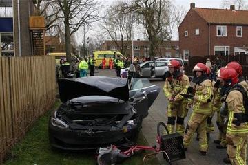 荷兰特斯拉Model S发生事故 被报与Autopilot相关
