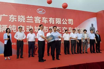 微宏五年“高考”四年“模擬”后再入中山交答卷