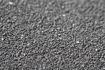 钴价涨幅超过230% 动力电池企业处于“上挤下压”困境