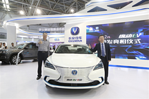 躋身400km俱樂部 第二代逸動EV登臺首秀