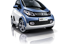 眾泰新能源參加2018合肥新能源車展 E200Pro車型亮相