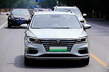 自由职业者、出租车司机日常生活观察 差别其实没那么大