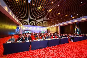 电咖商用车品牌官宣发布，首款旗舰物流车ER600广州亮相