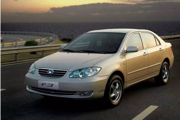 翻版丰田花冠的比亚迪f3