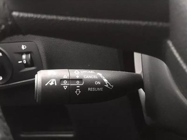 把一輛電動汽車賣到歐洲需要幾步？