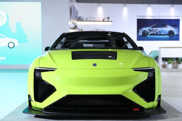<a class='link' href='http://car.d1ev.com/0-10000_0_0_0_0_0_0_0_0_0_0_0_0_334_0_0_3_0.html' target='_blank'>爱驰</a>大挑战：甲醇<a class='link' href='https://www.d1ev.com/tag/氢燃料' target='_blank'>氢燃料</<a class='link' href='http://car.d1ev.com/0-10000_4_0_0_0_0_0_0_0_0_0_0_0_0_0_0_3_0.html' target='_blank'>燃料电池</<a class='link' href='https://www.d1ev.com/tag/电池' target='_blank'>电池</a>汽车
